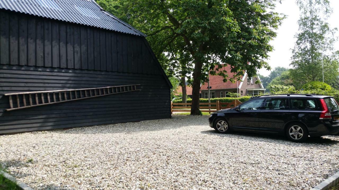 Bij Saar Bed & Breakfast Zwinderen Exterior photo
